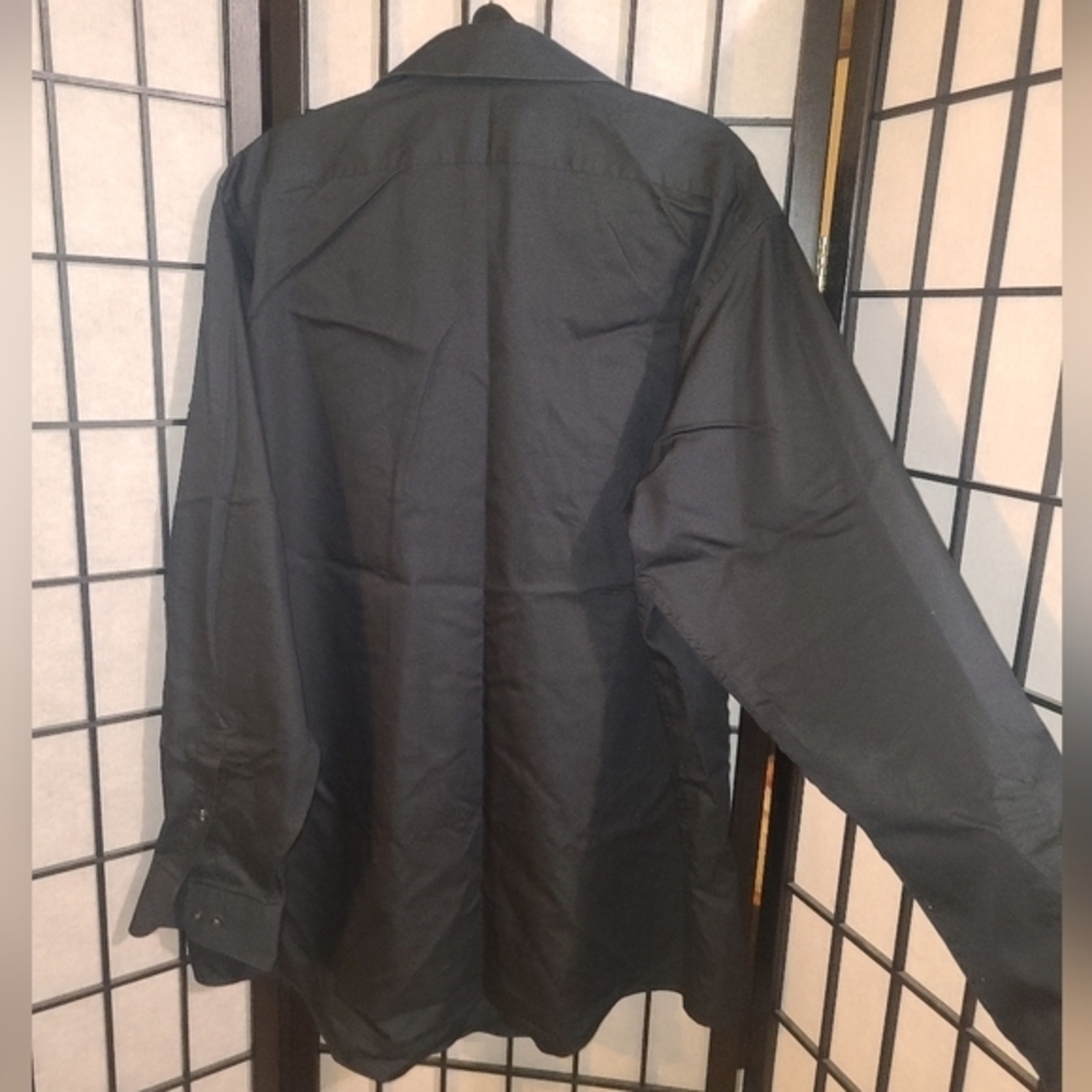 4/$20 Arrow Midnight Sateen Shirt - Picture 6 of 7